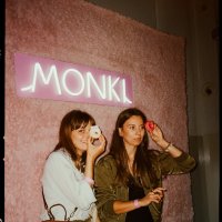 Czas na #monkistyle! Świętujemy otwarcie pierwszych sklepów Monki w Polsce